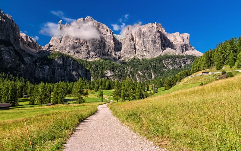 Alta Badia: 4 iemesli, lai apmeklētu šo slepeno Itālijas ieleju